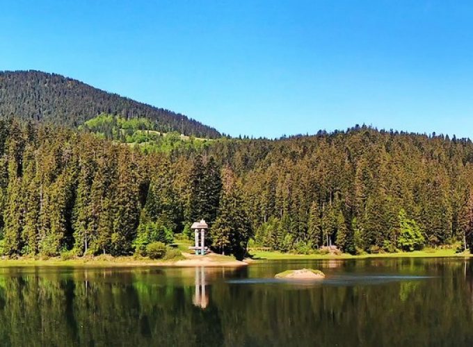 Синевир (Морське око)