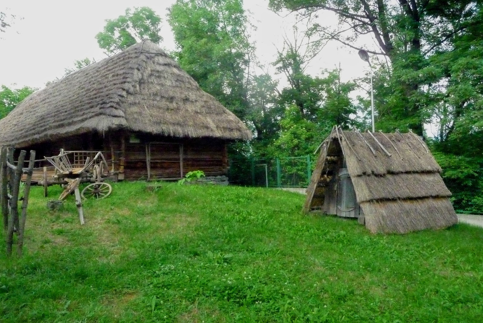 Музей «Старе село» в Ужгороді: Закарпаття в мініатюрі (Вхід 50 грн)