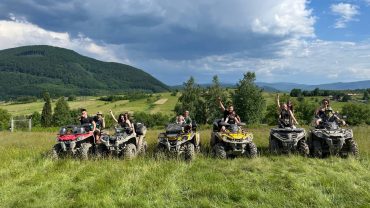 Подорож на квадроциклах в горах Закарпаття – це незабутні враження, які ви будете згадувати ще довго!